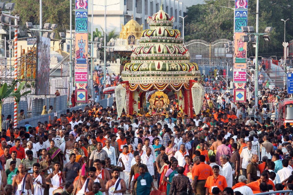 Sri Malayappa Swamy majestically rides on Gaja Vahanam – Tirumala Updates